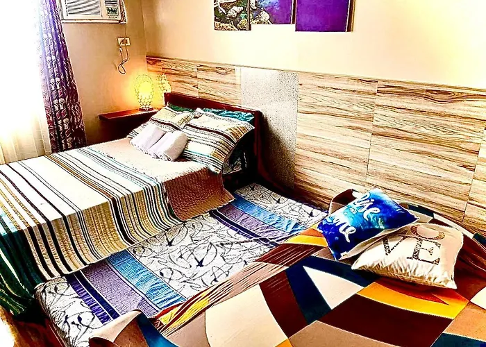 Across Sm Sunvida Tower Unit Bed & Breakfast