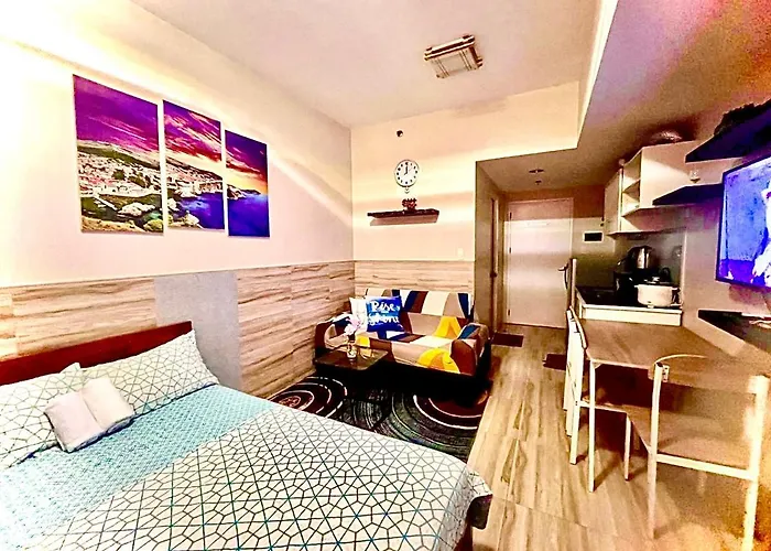 Bed & Breakfast Across Sm Sunvida Tower Unit 3*