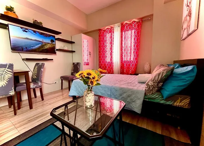 Bed & Breakfast Across Sm Sunvida Tower Unit