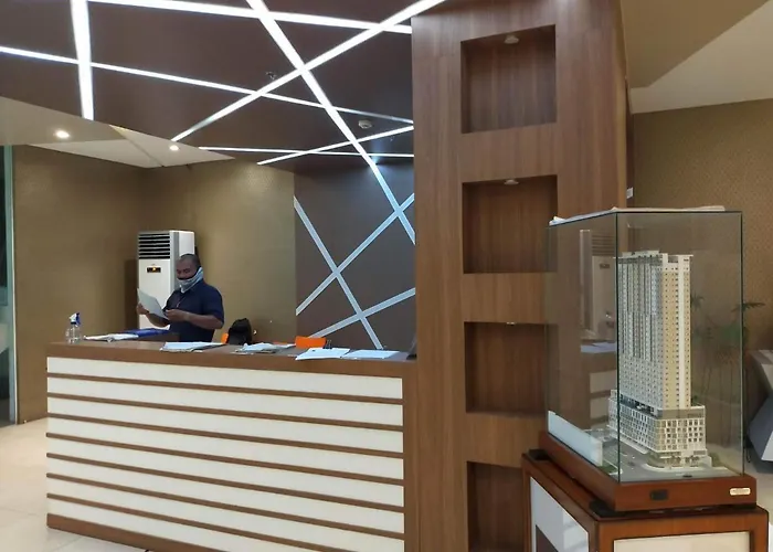 Bed & Breakfast Across Sm Sunvida Tower Unit 3*