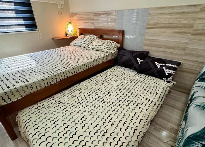 Across Sm Sunvida Tower Unit Bed & Breakfast