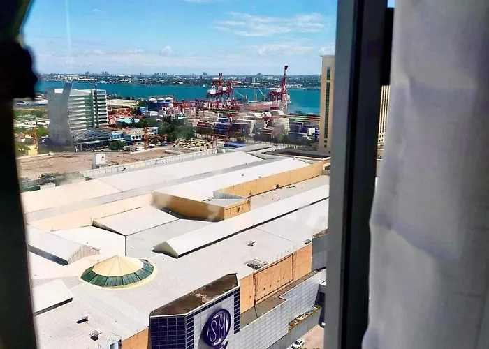 Bed & Breakfast Across Sm Sunvida Tower Unit 3*